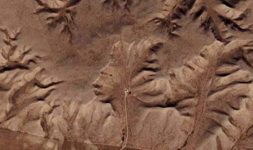 نگهبان بدلندز (Badlands Guardian) – کانادا